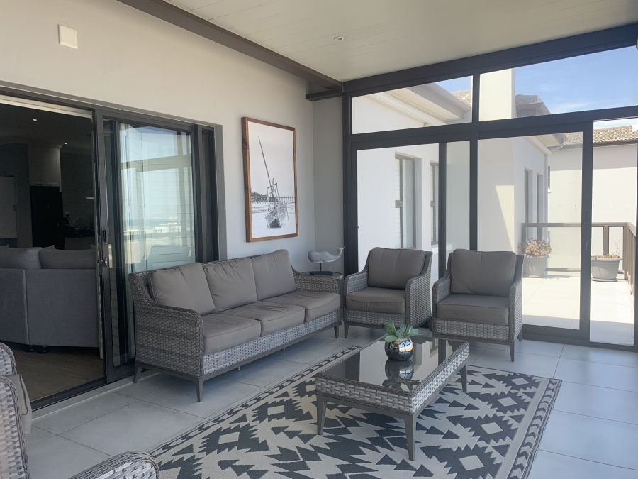 To Let 3 Bedroom Property for Rent in Big Bay Western Cape